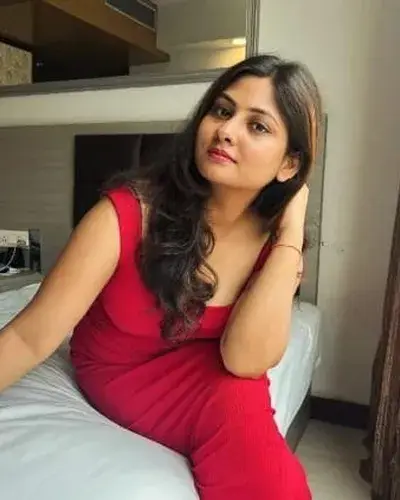 Escort Service In Curti